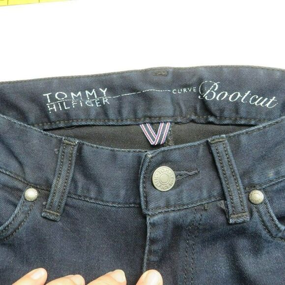 Tommy Hilfiger Curvy Bootcut Jeans Women's Size 0 Dark Wash Blue Denim 28X29 - Picture 4 of 14